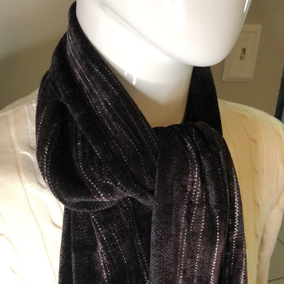 Peter Barton hand loomed by Dunlop Weavers scarf - Picture 3 of 6